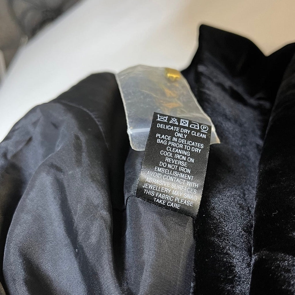 Bastyan Black Round Neck Pleated Details Sleeveless Dress Size UK 12 - Spitalfields Crypt Trust