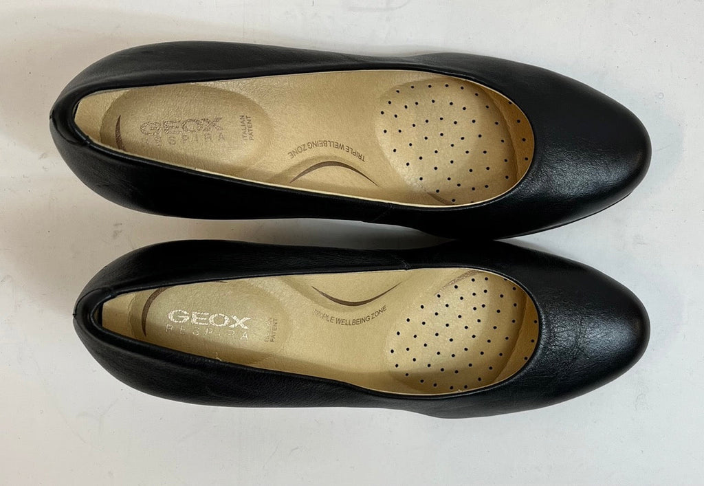 Geox Black Heeled Shoes Size UK 6 EUR 39 - Spitalfields Crypt Trust