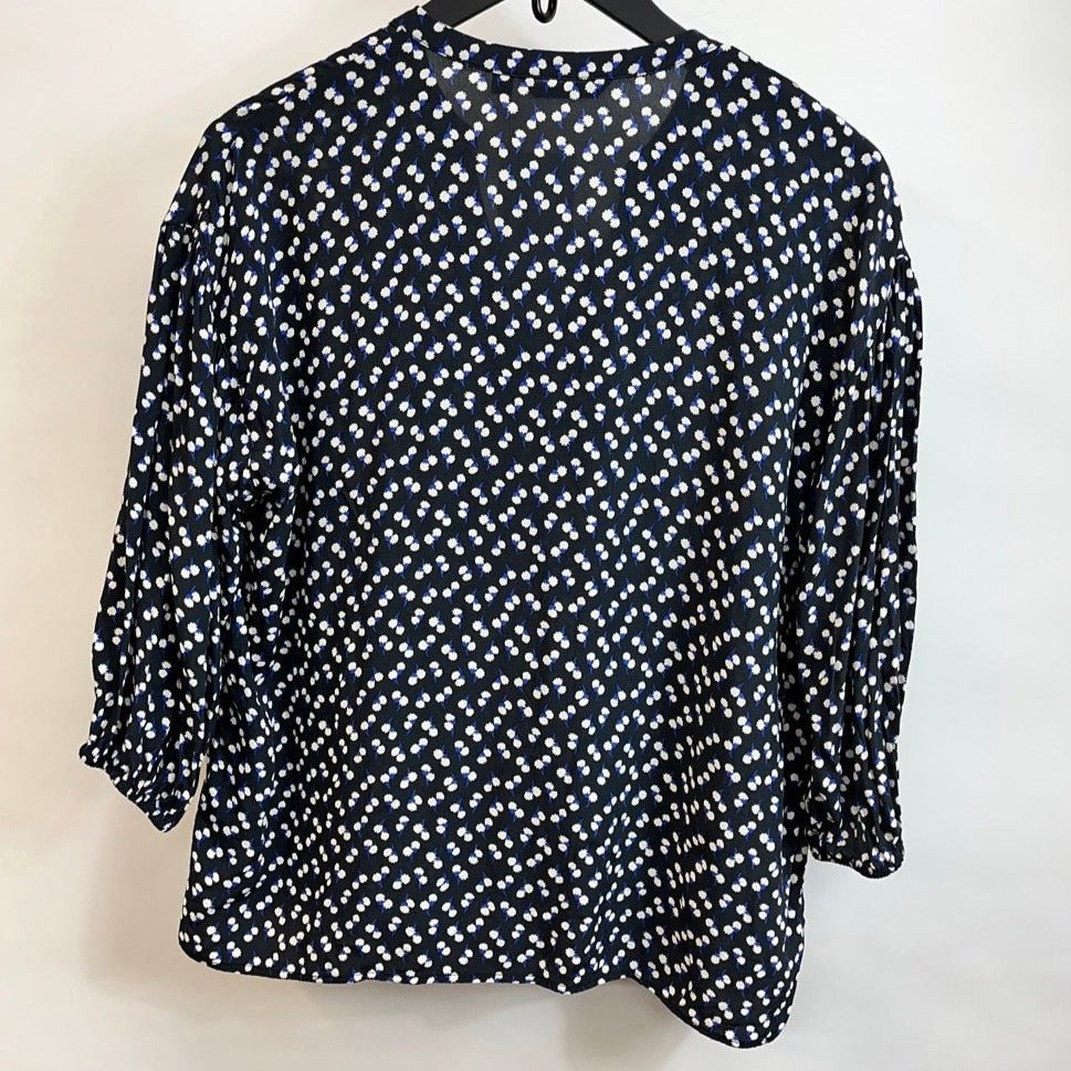 Uniqlo Black White Blue Floral Print Blouse Top Size Small - Spitalfields Crypt Trust