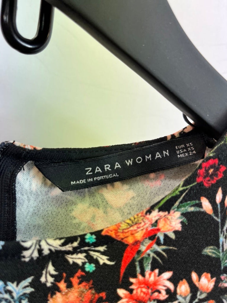 Zara Woman Black Floral Print Peplum Top Blouse Size XS - Spitalfields Crypt Trust